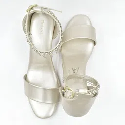 SHRIVAS BY ARCHITA MEHTA Embellished Open Toe Block Heels image 5