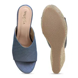 VALIOSAA Textured Platform Peep Toes image 3