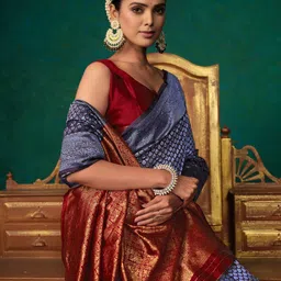 Sangria Woven-Designed Silk Blend Banarasi Saree-image-6