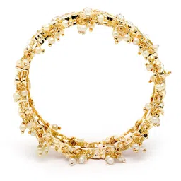 KARATCART Set Of 2 Gold Plated Mirror Studded & Beaded Bangles image 5