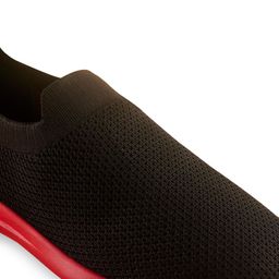NEEMANS Lightweight Comfort Insole Mesh Basics Slip-On Sneakers image 2