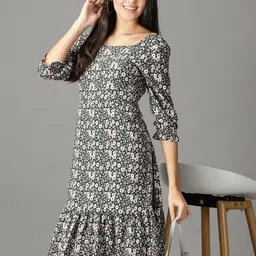SHOWOFF Printed Square Neck A-Line Dress-image-39