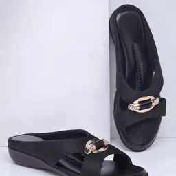 AROOM Women Black Buckles Flats-39