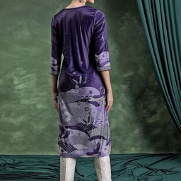 Vishudh Purple Abstract Printed V-Neck Straight Kurta image 4