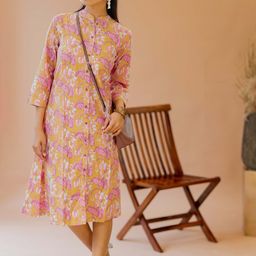 KALINI Women Floral Printed Keyhole Neck Cold-Shoulder Sleeves Mirror Work Floral Kurta-picture-9