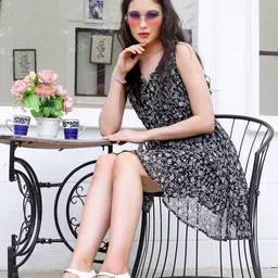 Sera Black Floral Printed V-Neck Chiffon Mini Fit & Flare Dress-image-85