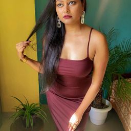 Tokyo Talkies Burgundy Sheath Dress-image-3