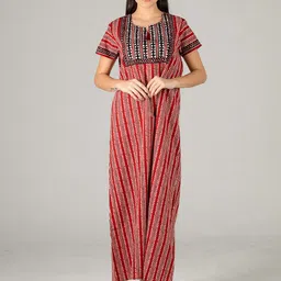evolove Women Red Printed Pure Cotton Maxi Nightdress-35