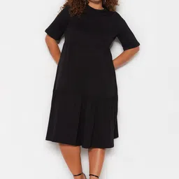 Trendyol Plus Size Round Neck Short Sleeves Cotton A-Line Midi Dress-picture-13