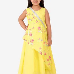 LIL DRAMA Floral Printed Sleeveless Cotton Maxi Dress-image-55