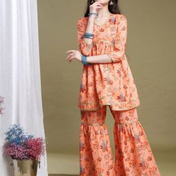 CurlyTales Girls Floral Printed Kurta with Sharara Set-picture-21
