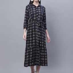 Cantabil Floral Printed Shirt Midi Dress With Belt-image-19