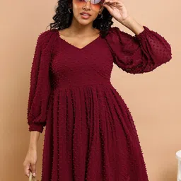 Tokyo Talkies Maroon Self Design V-Neck Puff Sleeves Gathered Fit & Flare Dress-image-22