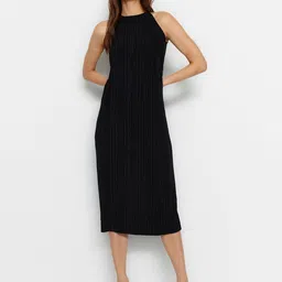Trendyol Self Design Sheath Midi Dress-image-19