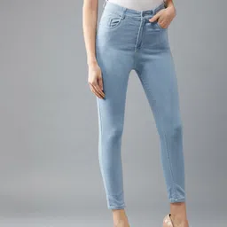 DOLCE CRUDO Women Skinny Fit High-Rise Clean Look Stretchable Cropped Jeans-image-50