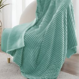 bsb home Sea Green & Sea Green Mild Winter 500 GSM Single Bed Blanket-image-5