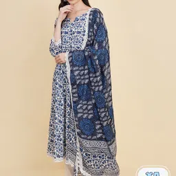 Royal Export Floral Printed Kurta & Trousers With Dupatta-picture-9