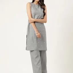 Cora Ethnic Motifs Embroidered Thread Work Kurta with Palazzos-55