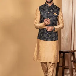 KISAH Mandarin Collar Kurta with Churidar & Bandhani Print Nehru Jacket-image-34