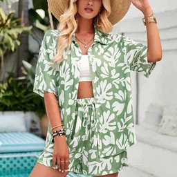 StyleCast x Revolte Printed Top & Short-picture-47