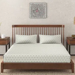 Fabindia Yellow & Green Ethnic Motifs 110 TC Single Bedsheet with 2 Pillow Covers-image-39