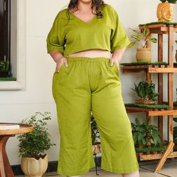 NANGALIA RUCHIRA Plus Size Pure Cotton V Neck Crop Top With Trousers Co-Ords-picture-17