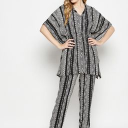 Nuwah Geometric Print V-Neck Kaftan Night Suit-picture-35