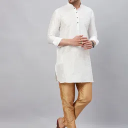 VASTRAMAY Mandarin Collar Curved Hem Regular Kurta with Trousers-image-93