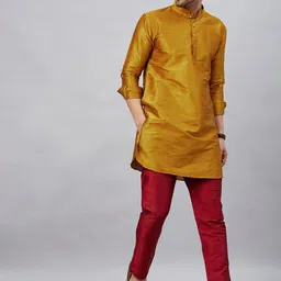 VASTRAMAY Mandarin Collar Curved Hem Straight Kurta with Pyjamas-picture-14