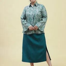 Curvy Lane Abstract Printed Flared Sleeves Shirt Style Top & Skirt-picture-28