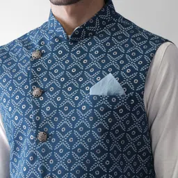 KISAH Floral Printed Woven Nehru Jacket image 2