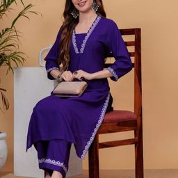 NEW4U Embroidered Regular Thread Work Straight Kurta With Palazzos-picture-3