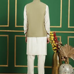 Anouk Green & Off White Embroidered Regular Sequinned Kurta with Pyjamas image 5