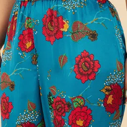 Antheaa Curve Plus Size Floral Printed V-Neck Satin Top & Trouser image 4