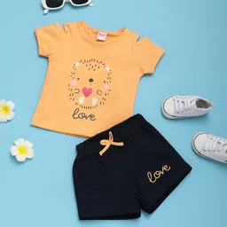 V-Mart Infants Girls Printed T-shirt With Shorts-image-101
