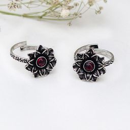 TEEJH Pack of 2 Red & Silver Toned Oxidised Toe Rings-image-97