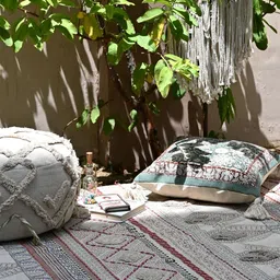 Art Avenue Grey & White Traditional Cotton Carpet-46