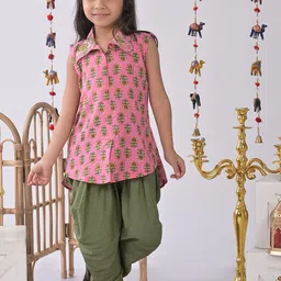 Sangria Girls Shirt Collar Sleeveless Floral Printed Pure Cotton Kurta with Dhoti-picture-39