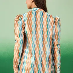 Sangria Printed Notched Lapel Collar Satin Open Front Ethnic Jacket image 5
