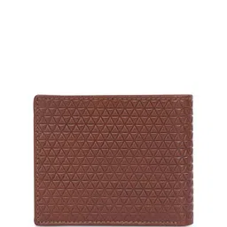 THe VerTicaL Men Geometric Textured Leather Two Fold Wallet image 3