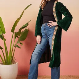 Sangria Open Front Velvet Longline Shrug with Border image 3