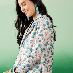 Sangria White Printed Notched Lapel Front Open Blazer image 2