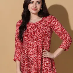 FASHION DREAM Abstract Printed Sweetheart Neck Top-32
