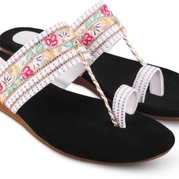 Women Flats Sandal-image-72