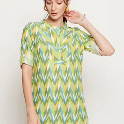 Ruhaans Geometric Printed Roll-Up Sleeves Top-image-3
