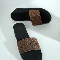 Walkfree Wedge with-36