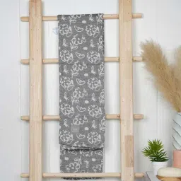 Charcoal Banana Jacquard Floral 250 GSM Bath Towel by DOCTOR TOWELS-picture-10