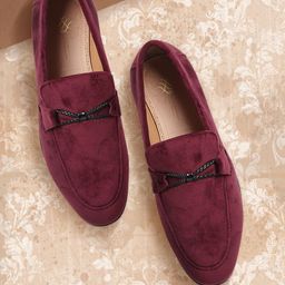 House of Pataudi Men Burgundy Solid Velvet Finish Party Loafers-image-31