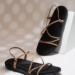 Froh Feet Round Toe Open Toe Flats-46