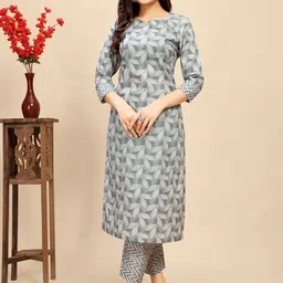 VAAZI CREATOR Women Kurta Sets-picture-47